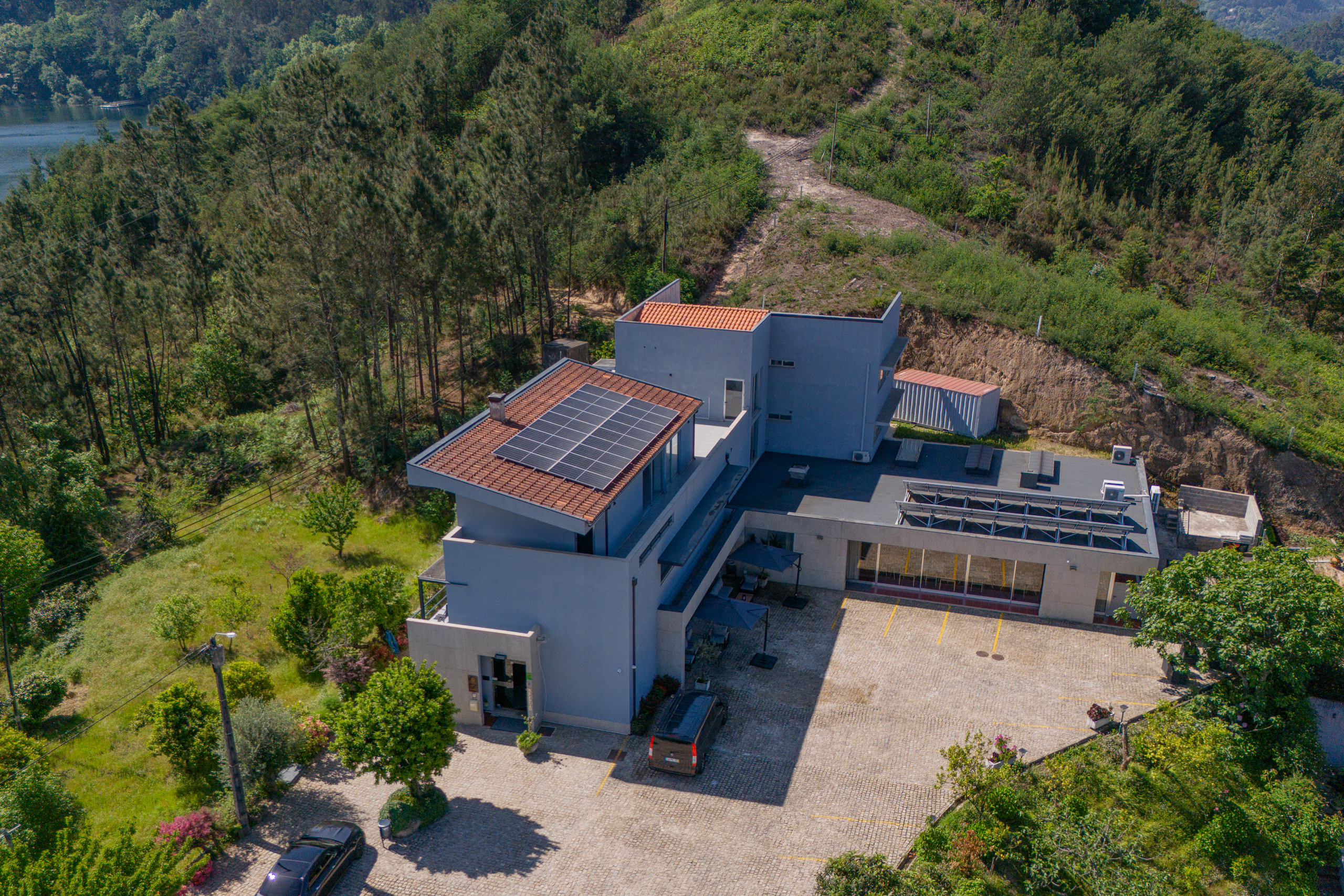 Dji 20260425111353 0054 D Ejr